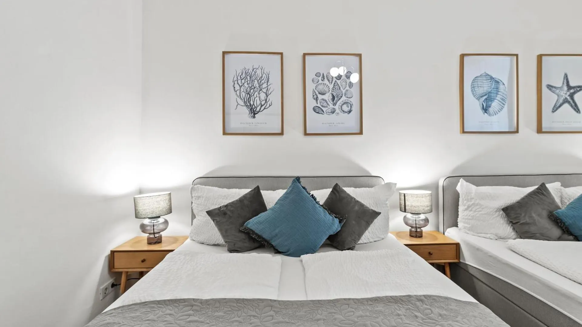 Apartment Central, 5 Min Walk To U4 Friedensbruecke Wien
