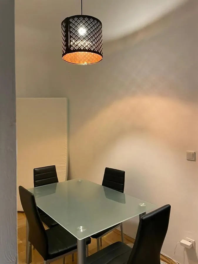 Designer Apartment, 5 Min To City Center Viena 0*,  Austria